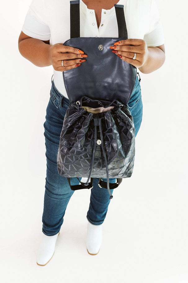 EVE Bag NAVY On The Fly Backpack | Navy